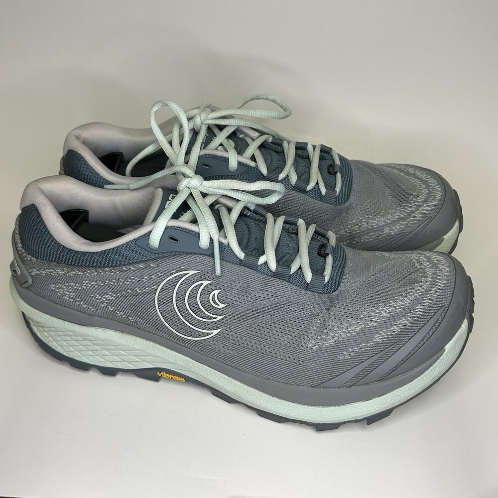 Topo Athletic Pursuit 2 Women's Size 9.5 Grey Mint Trail Running Shoes